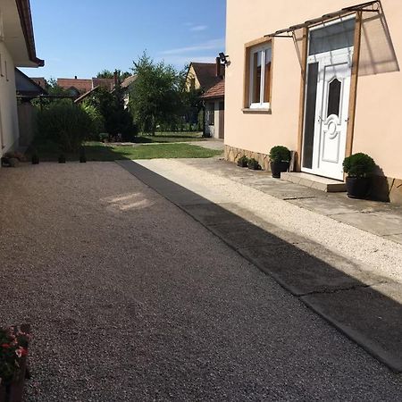 Adel Apartman Sárvár Exteriér fotografie